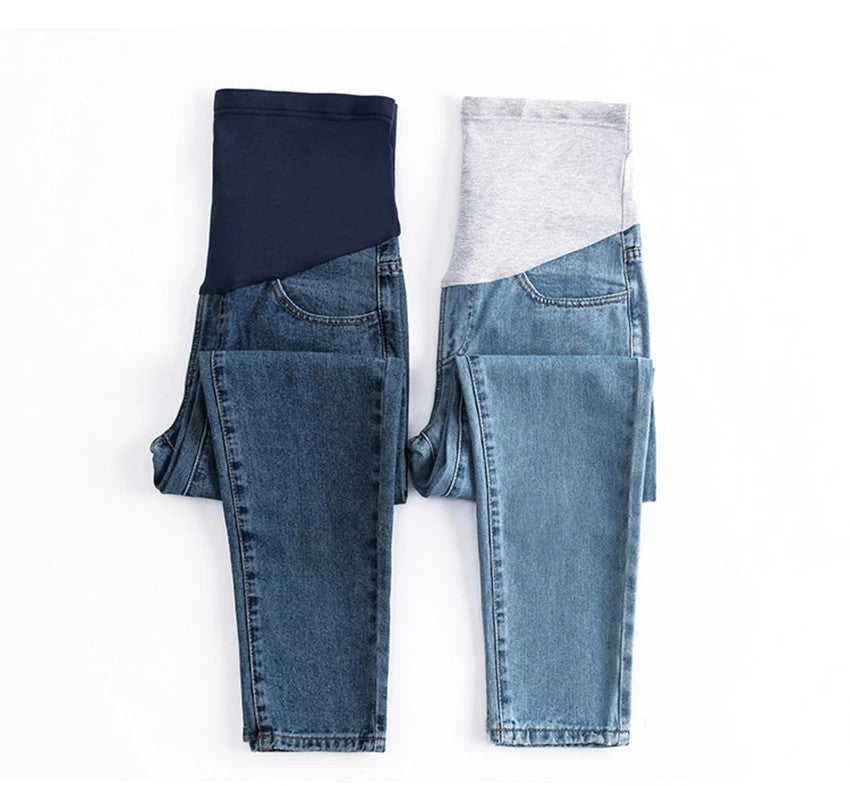 Jean de maternité VELLARENA avec taille haute flexible
