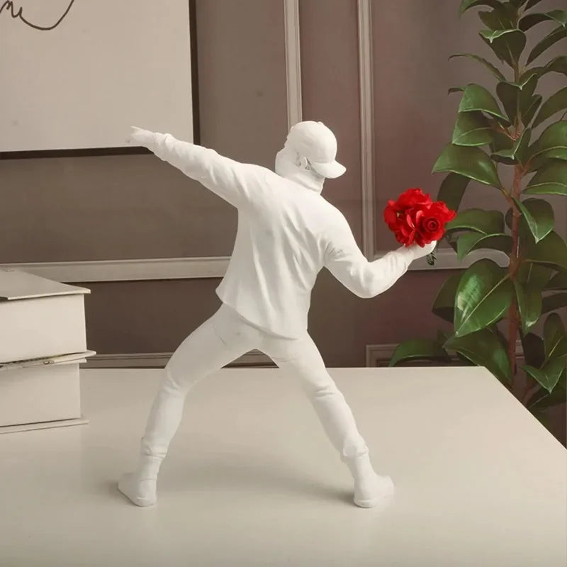 Sculpture de lanceur de fleurs de Banksy / Art moderne en résine pour la décoration