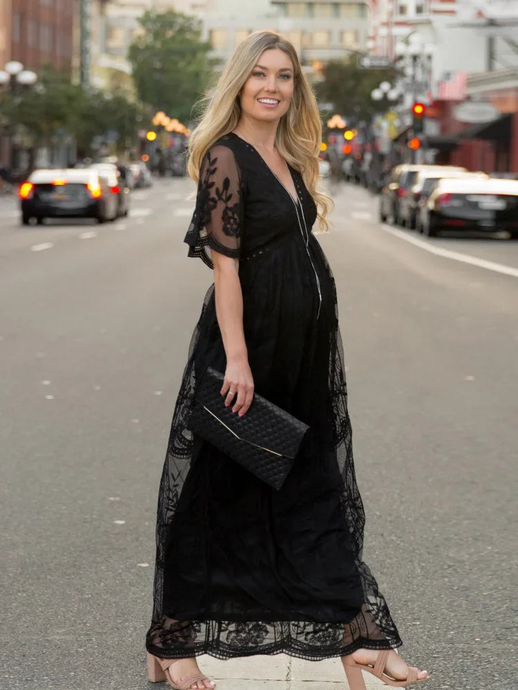 Robe de maternité longue en dentelle florale et mousseline – Col en V